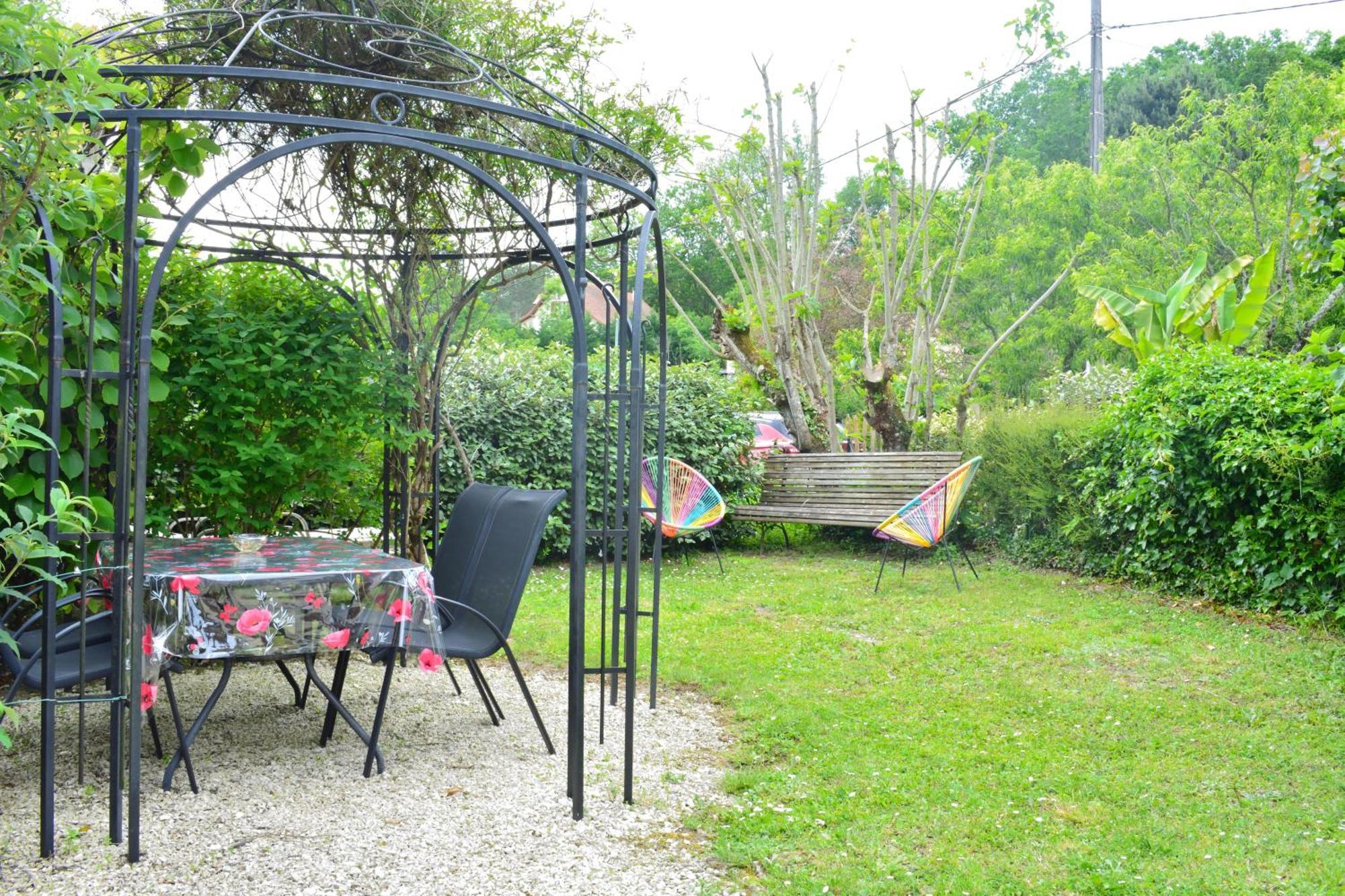 Gites Le Clos Du Verger Maurens  Exterior foto